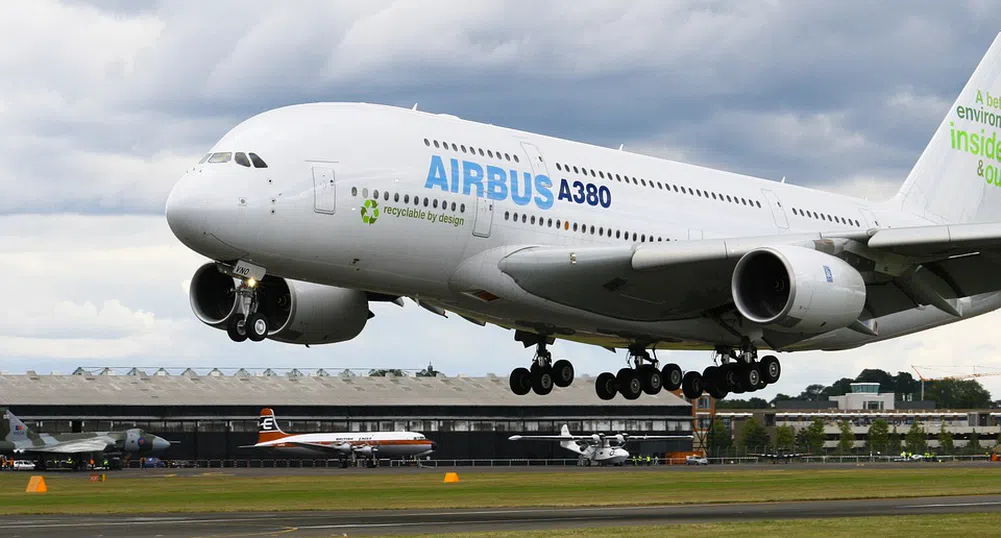 Бъдещето на Airbus A380 може би зависи само от една страна