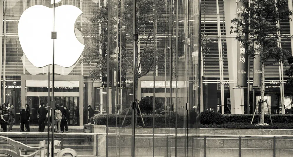 Apple ще изгражда два нови развойни центъра в Китай
