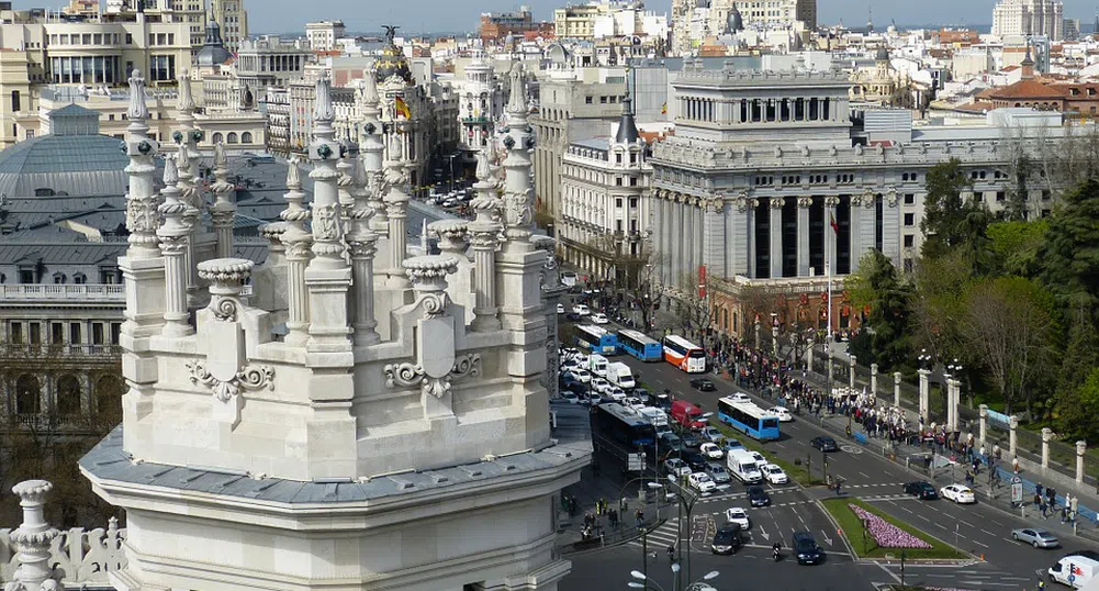 Как приложения, като Uber и Airbnb, носят проблеми на Испания?