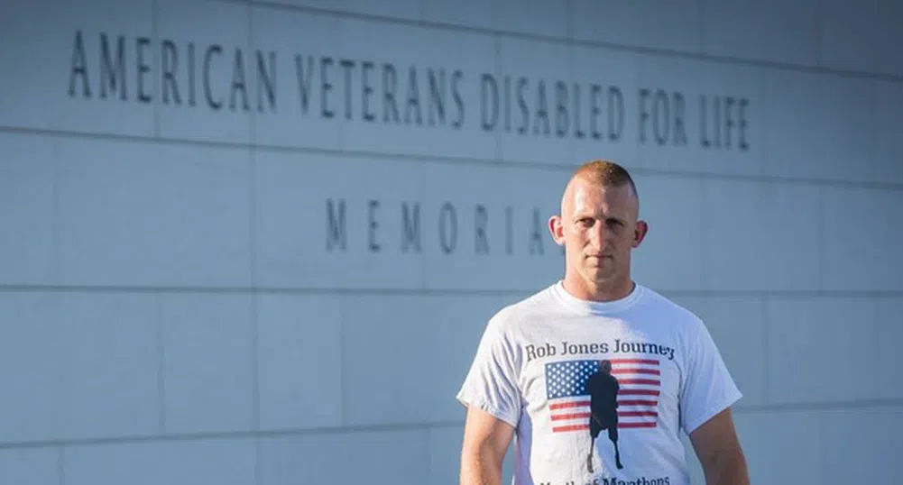 Той е с ампутирани крайници, но ще пробяга 31 маратона за 31 дни