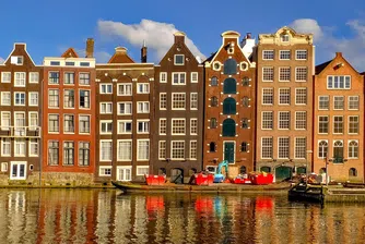 Бедните туристи вече не са добре дошли в Амстердам
