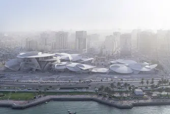 Архитектурно чудо расте сред пясъците на пустинята в Катар