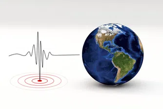 Силно земетресение разлюля Източна Турция