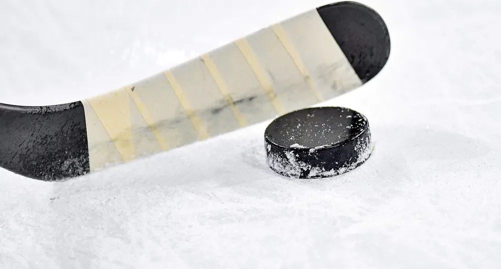 Как е измислен хокеят на лед?