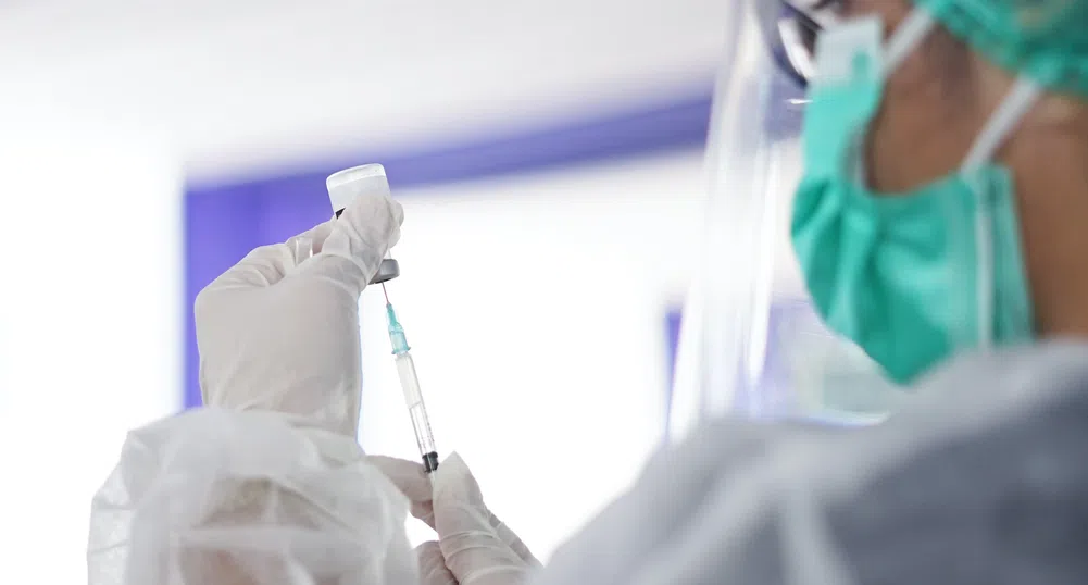 Риск от нов щам: Водещи компании подготвят ваксини срещу птичи грип за хора