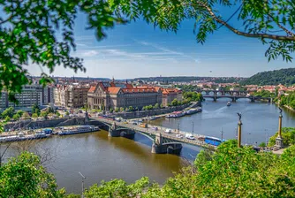 В Чехия отварят хотелите, киносалоните и театрите
