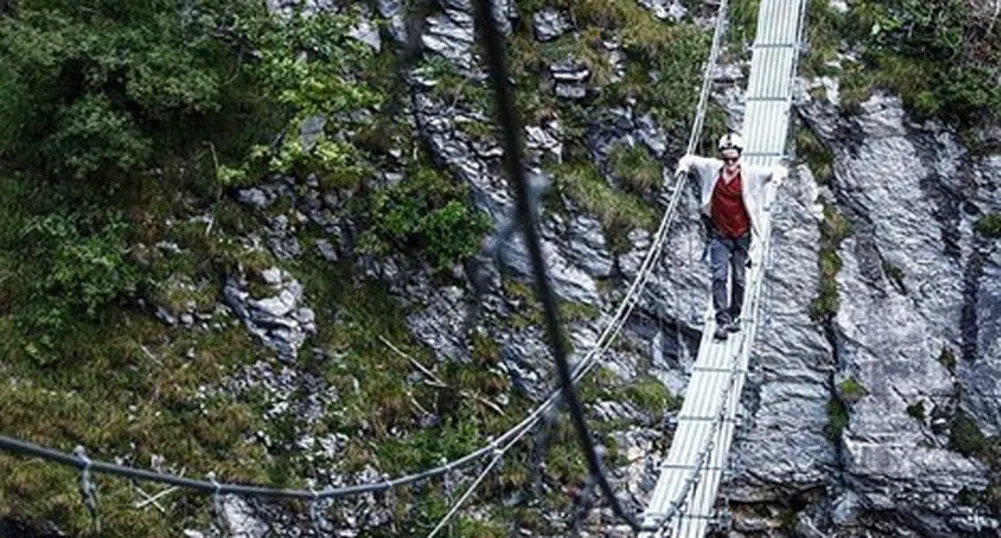 Шест от най-плашещите мостове на планетата