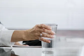 Защо китайците пият топла вода?