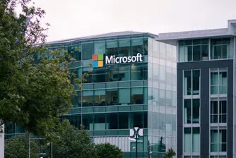 Microsoft и Google трасират завръщането на технологичните гиганти
