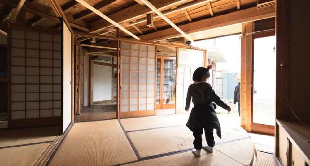 Какво прави японски архитект, когато открие стара къща?