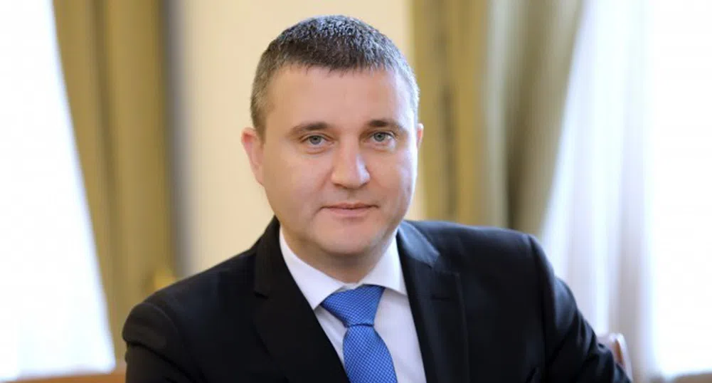 Горанов: Не може да се говори за мораториум върху кредитите