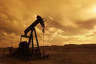 Задава ли се цена на петрола от 100 долара за барел?