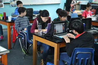 Китай облекчава натиска върху учениците със закон