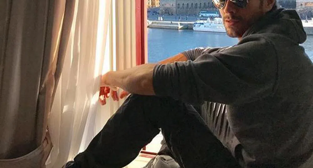 Енрике Иглесиас и Анна Курникова имат близнаци