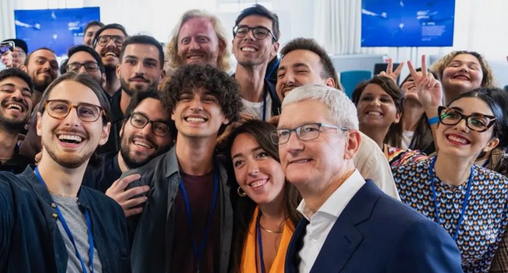Четирите умения, които Тим Кук търси в новите служители на Apple