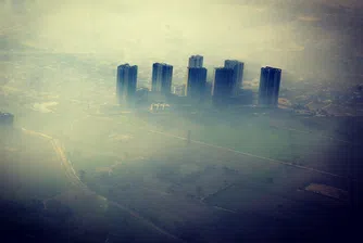 Делхи затвори всички училища и университети заради мръсния въздух