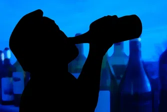СЗО: Алкохолът е опасен и не предпазва от COVID-19