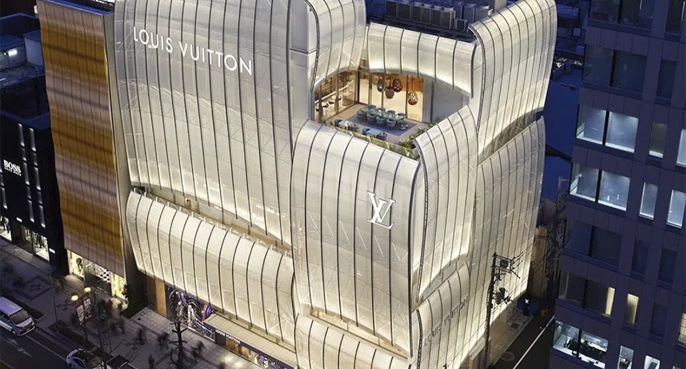 Отвориха врати първото кафене и ресторант Louis Vuitton