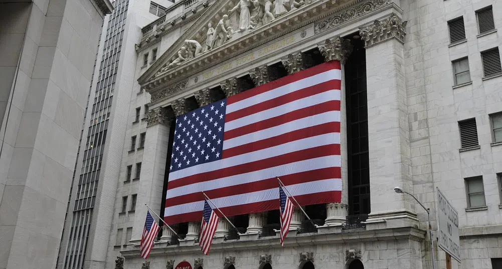 Dow Jones записа най-големия еднодневен скок в историята си