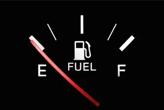 Властта обсъжда 50 литра гориво месечно да е на по-ниска цена