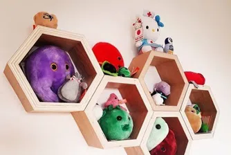 Компания пусна плюшени играчки, посветени на венерически болести