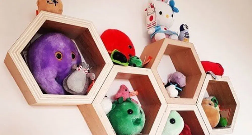 Компания пусна плюшени играчки, посветени на венерически болести