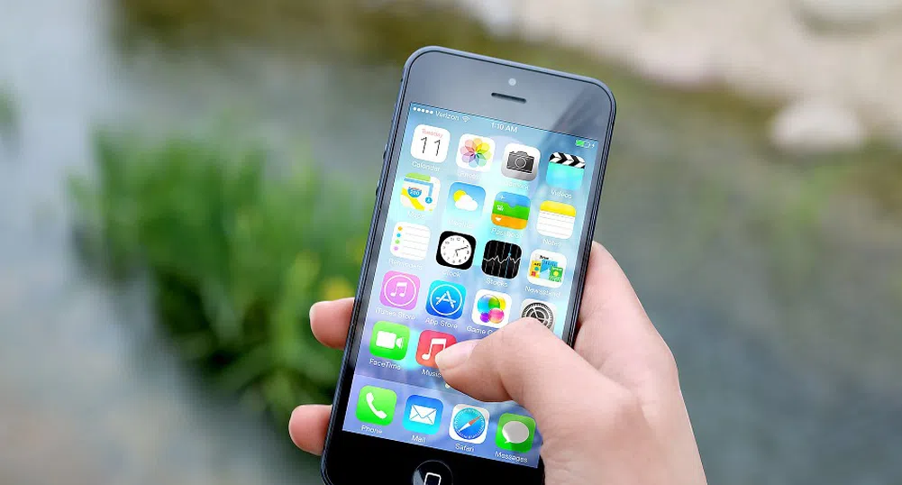 iPhone 8 вероятно ще се зарежда безжично