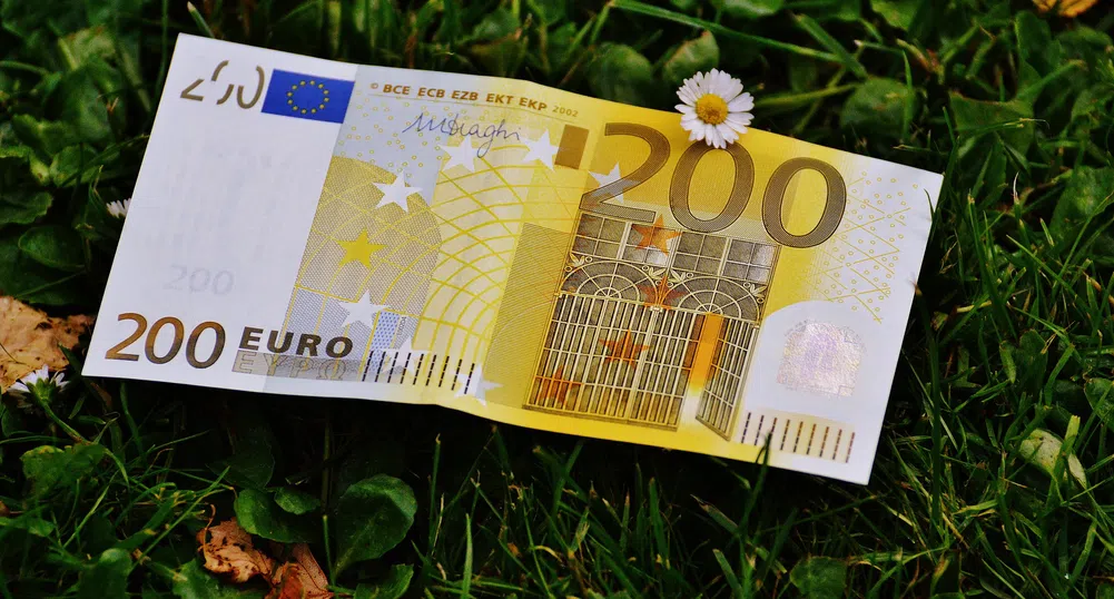 Може ли еврото да засили международното си влияние?