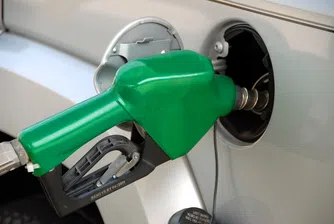 Япония спира продажбите на нови бензинови автомобили след 2030 година