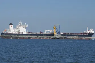Катар сключи историческо споразумение за LNG с Китай за 27 години