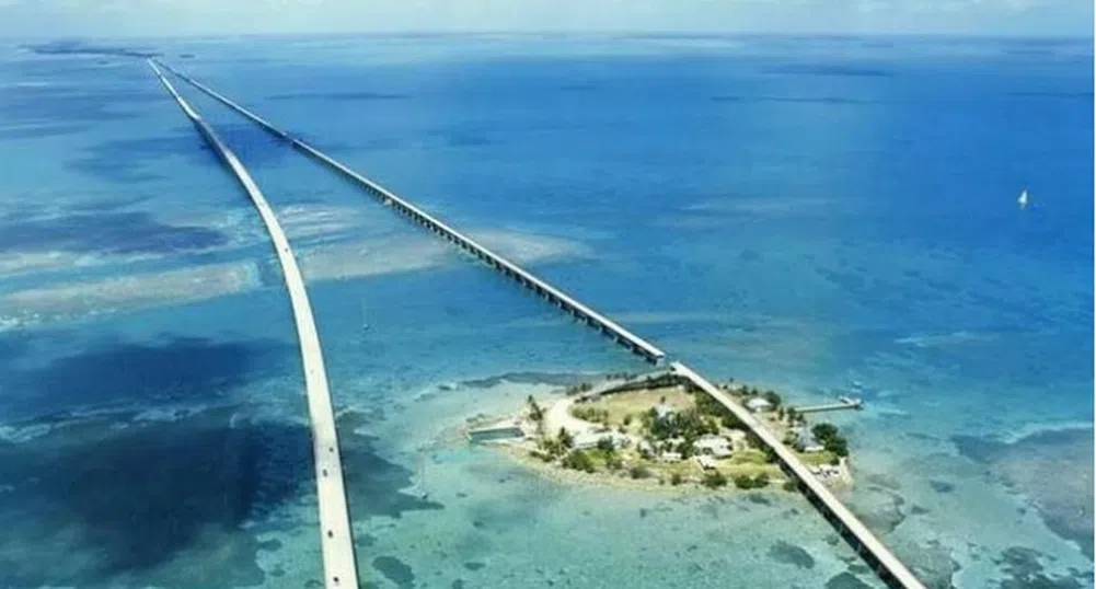 Исторически мост във Флорида отвори отново след ремонт за 44 млн. долара