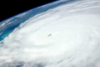 Ураганът Ирма обърка плановете и на папа Франциск