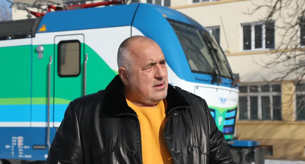 Борисов: БДЖ вече разполага с най-добрите локомотиви в света (снимки)