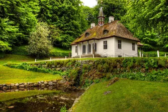 Læsø – островът, на който покривите на къщите са от водорасли