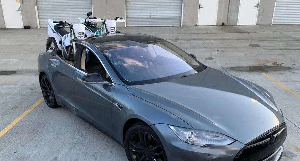 Tesla Model S като пикап