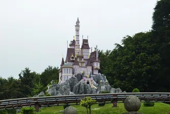 Disneyland Париж няма да отвори за празниците, както се планираше