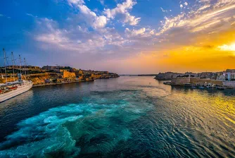 Средиземно море - мястото, което милиардерите обожават