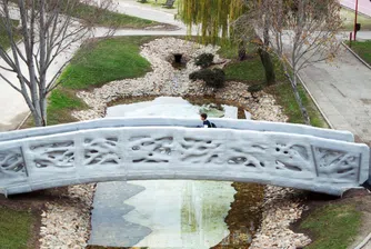 Първият 3D-принтиран пешеходен мост