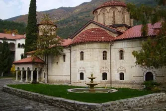 Пет от най-старите манастири у нас ще бъдат обновени
