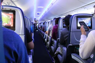 Бивша стюардеса разкрива трика си за резервация на евтини полети (видео)