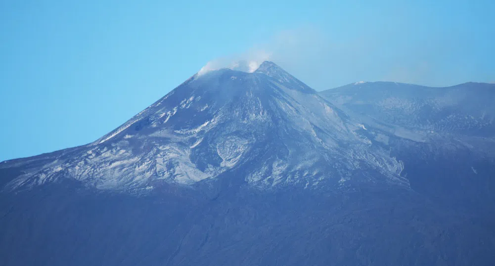 Вулканът Етна с нова активност