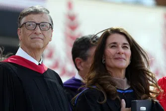 Гейтс са сред най-големите акционери в Berkshire Hathaway