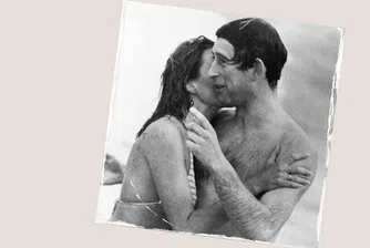 Забравената снимка: Как модел по бански си открадна целувка от принц Чарлз
