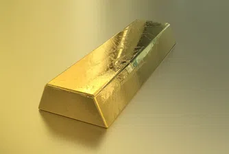 Цената на златото бележи спад при отслабнало търсене в Китай