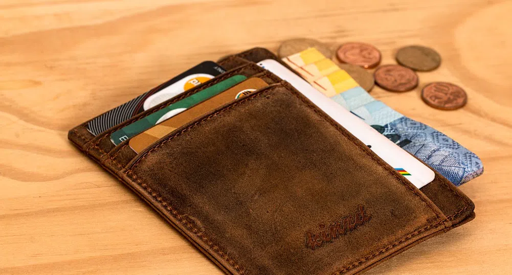 Мъж намери портфейла си пълен, 10 години след като го загуби