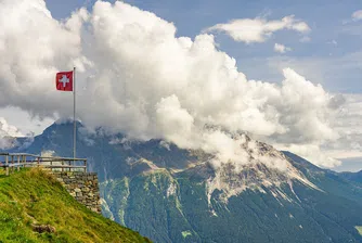 В тези швейцарски кантони има по един милионер на всеки осем души