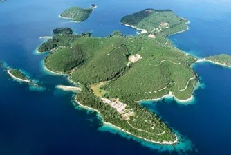 Гръцки остров ще предлага 7-дневна почивка срещу 1 млн. евро