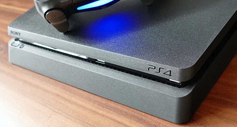 Продажбите на Sony PlayStation 4 минаха 100 млн. броя