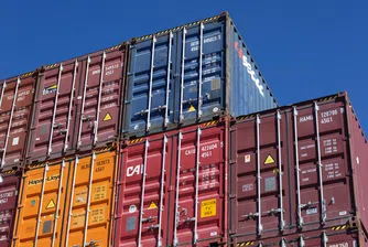 Индийският износ е заплашен от липса на достатъчно контейнери