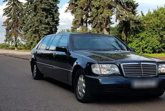 Продават Mercedes на Елцин